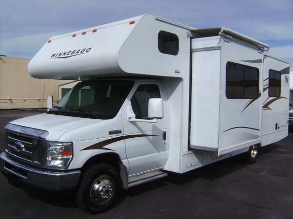 2015 Winnebago Minnie Winnie 27Q - Image 54