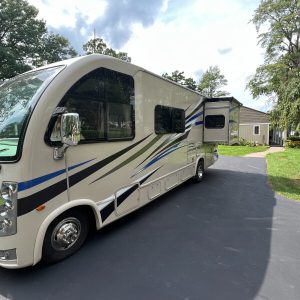 2018 Thor Motor Coach Vegas 25.3