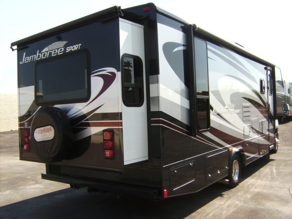 2012 Fleetwood Jamboree Sport 28Z - Image 4