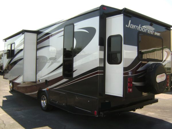 2012 Fleetwood Jamboree Sport 28Z - Image 5