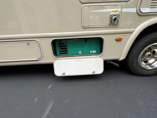 2018 Thor Motor Coach Vegas 25.3 - Image 5