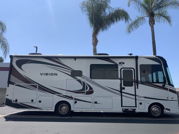 2019 Entegra Vision 29S - Image 6