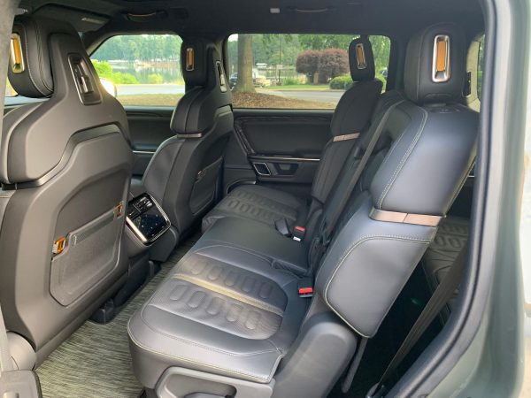 2023 Rivian R1S Launch Edition - Image 27