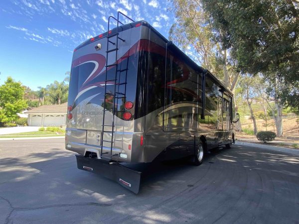 2011 Itasca Suncruiser 35P - Image 48