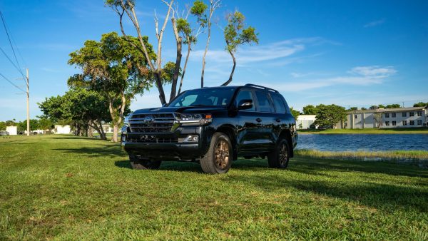 2021 Toyota Land Cruiser Heritage Edition - Image 12