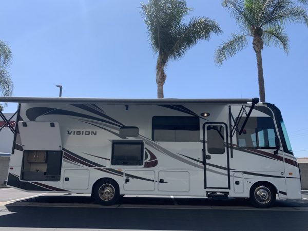 2019 Entegra Vision 29S - Image 8