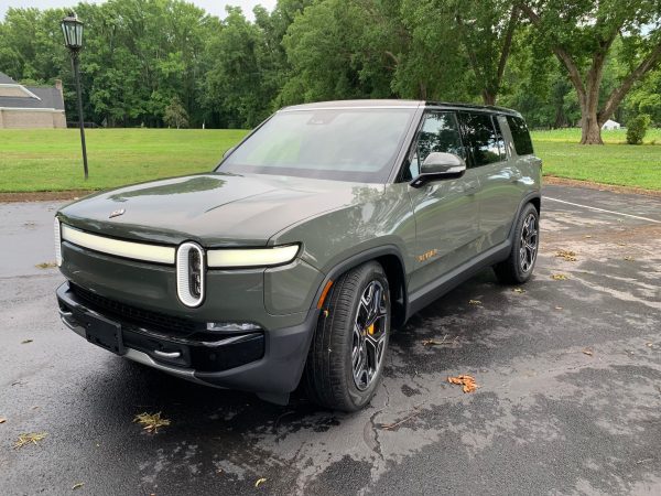 2023 Rivian R1S Launch Edition - Image 2