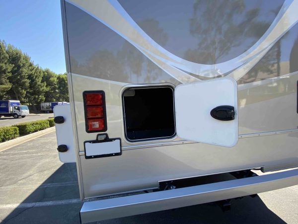 2014 Fleetwood Storm 28MS - Image 2