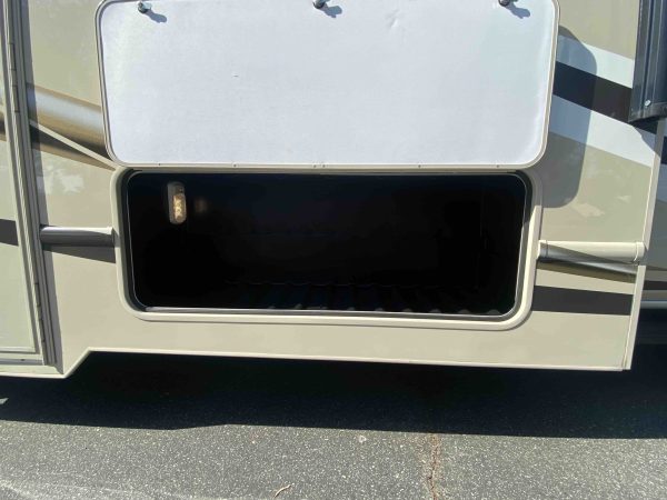 2015 Thor Chateau 26A - Image 24