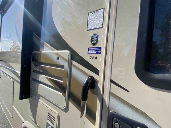 2015 Thor Chateau 26A - Image 25