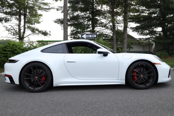 2020 Porsche 911 Carrera 4S - Image 27