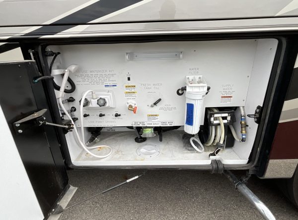 2019 Newmar Dutch Star 4018 - Image 15