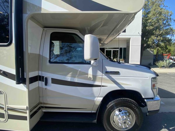 2015 Thor Chateau 26A - Image 26