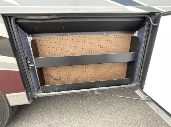 2019 Newmar Dutch Star 4018 - Image 18