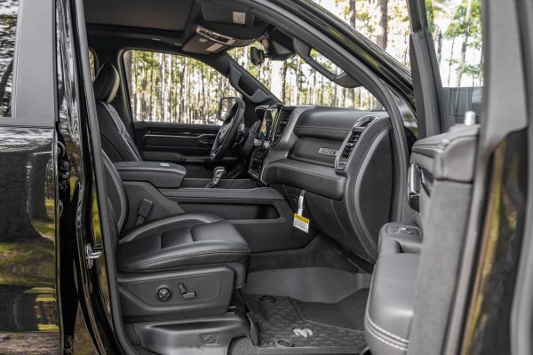2021 RAM TRX Crew Cab - Image 32
