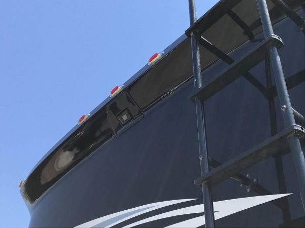2016 Tiffin Phaeton 40AH - Image 16