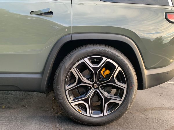 2023 Rivian R1S Launch Edition - Image 38