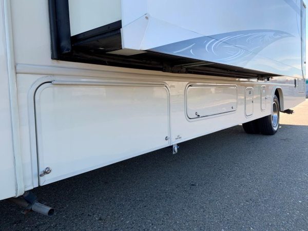 2016 Jayco Greyhawk 29ME - Image 10