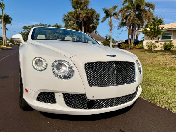 2013 Bentley Continental GTC - Image 13