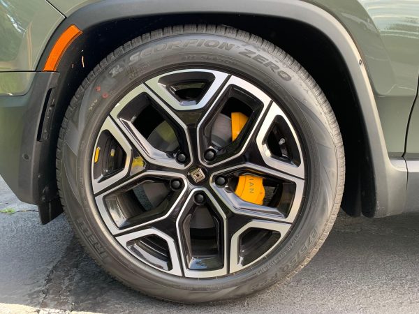 2023 Rivian R1S Launch Edition - Image 39
