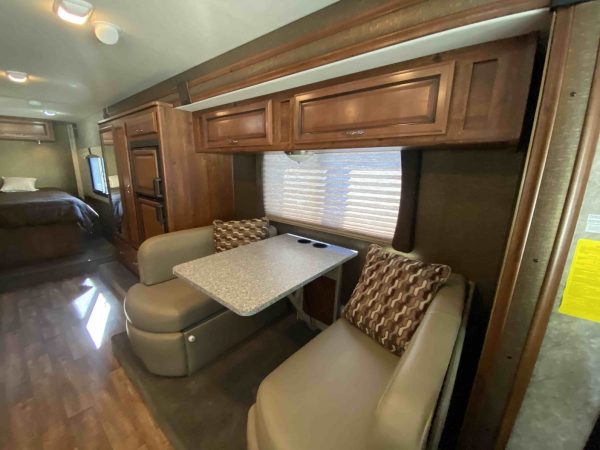 2014 Fleetwood Storm 28MS - Image 13
