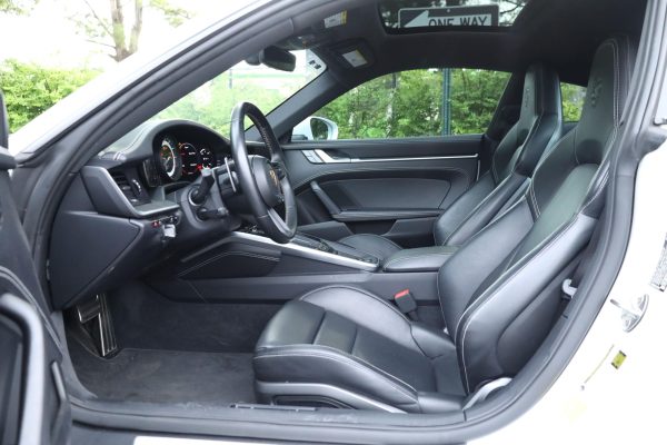 2020 Porsche 911 Carrera 4S - Image 37