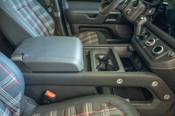 2022 Land Rover Defender 110 - Image 35