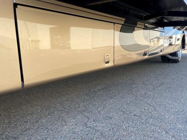 2016 Newmar Canyon Star 3911 - Image 23