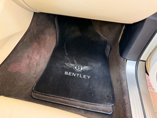 2013 Bentley Continental GTC - Image 17
