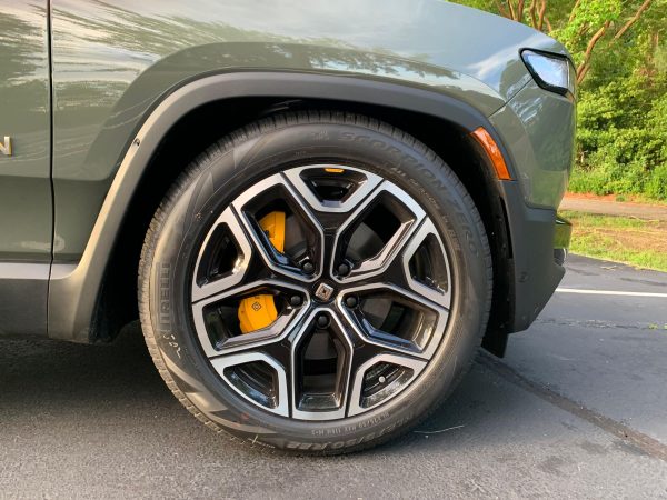 2023 Rivian R1S Launch Edition - Image 42