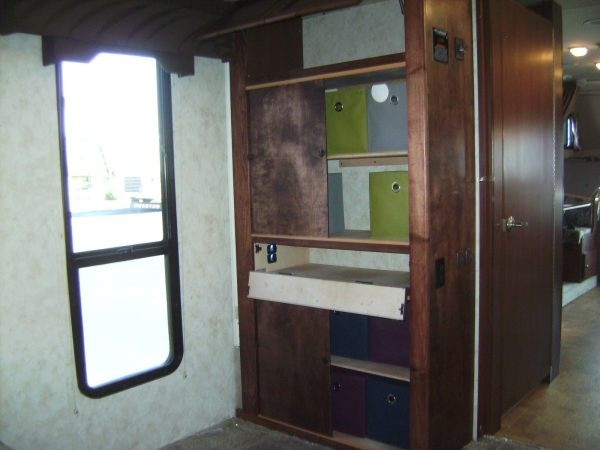 2012 Fleetwood Jamboree Sport 28Z - Image 25