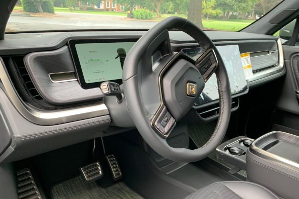 2023 Rivian R1S Launch Edition - Image 43