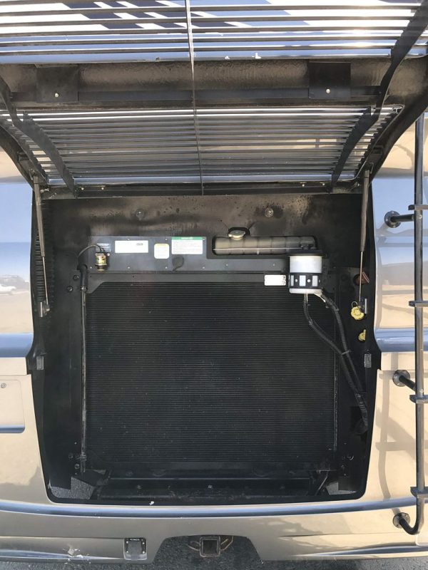 2016 Tiffin Phaeton 40AH - Image 25