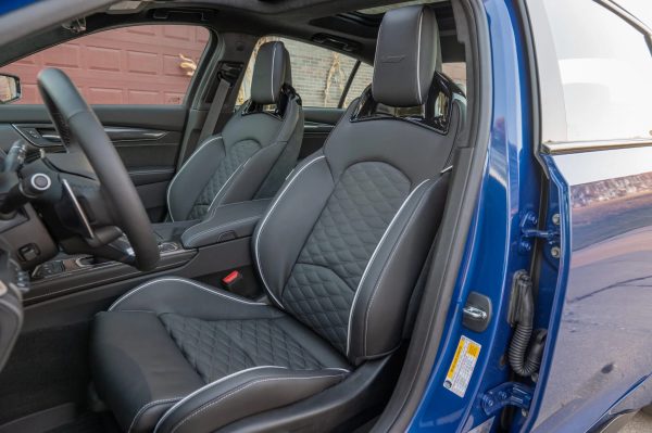 2022 Cadillac CT5-V Blackwing - Image 29