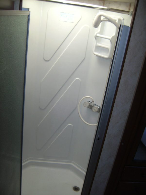 2012 Fleetwood Jamboree Sport 28Z - Image 30