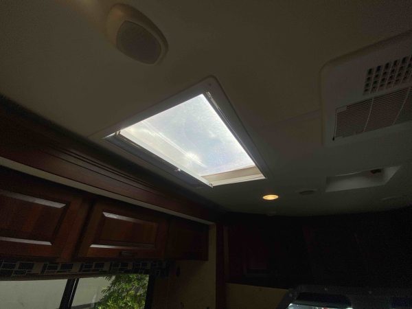 2015 Forest River Solera 24R - Image 20