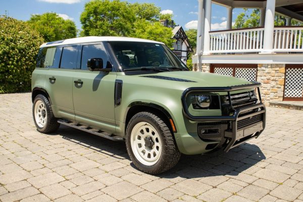 2022 Land Rover Defender 110 - Image 44