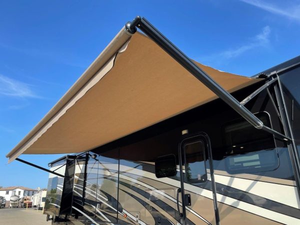 2016 Newmar Canyon Star 3911 - Image 32