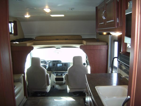2015 Winnebago Minnie Winnie 27Q - Image 33