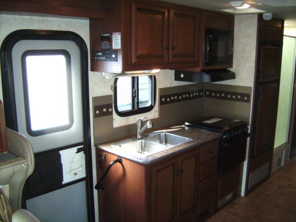 2012 Fleetwood Jamboree Sport 28Z - Image 35