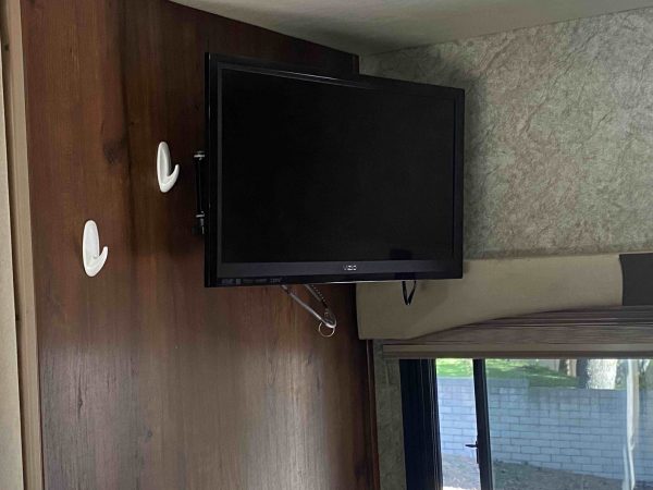 2014 Fleetwood Storm 28MS - Image 26