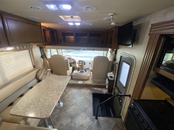 2014 Thor Ace 27.1 - Image 29