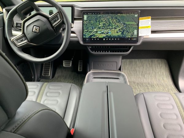 2023 Rivian R1S Launch Edition - Image 54