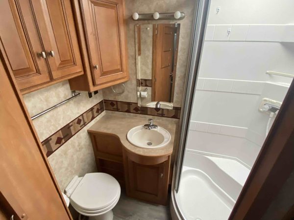 2011 Itasca Suncruiser 35P - Image 31
