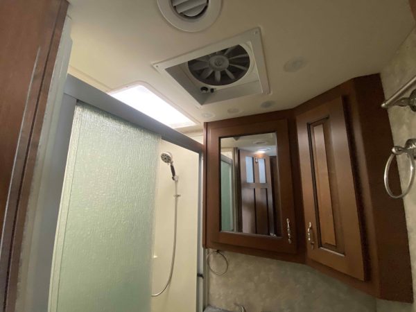 2013 Fleetwood Excursion 33A - Image 38