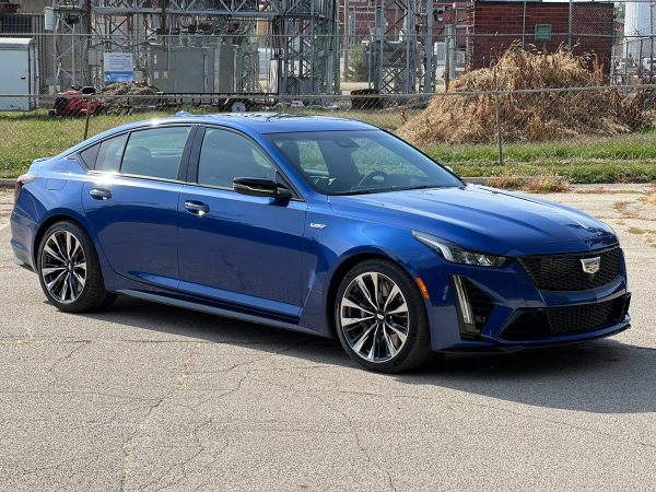 2022 Cadillac CT5-V Blackwing - Image 15