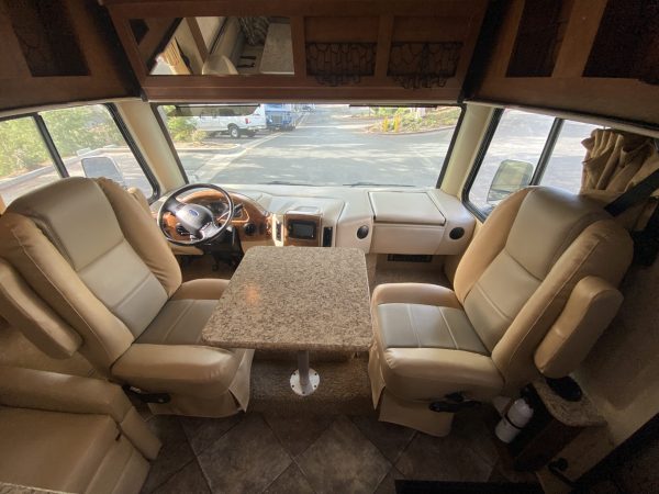2014 Thor Ace 27.1 - Image 32