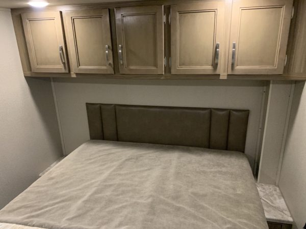 2019 Entegra Vision 29S - Image 41