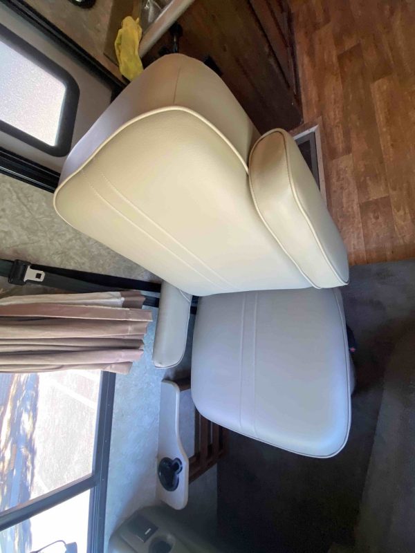 2014 Fleetwood Storm 28MS - Image 34