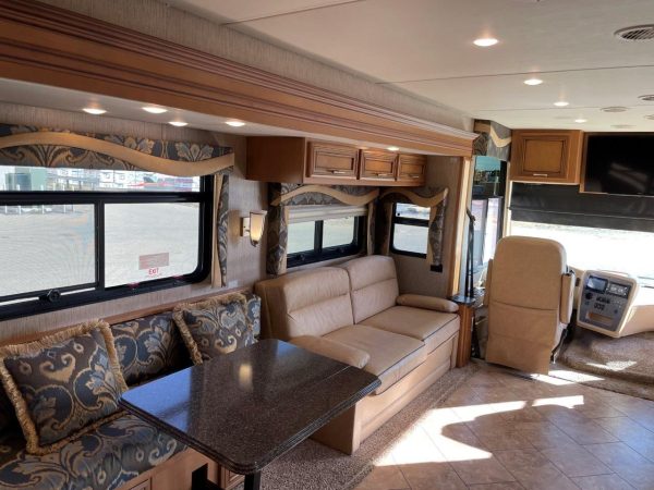 2016 Newmar Canyon Star 3911 - Image 43